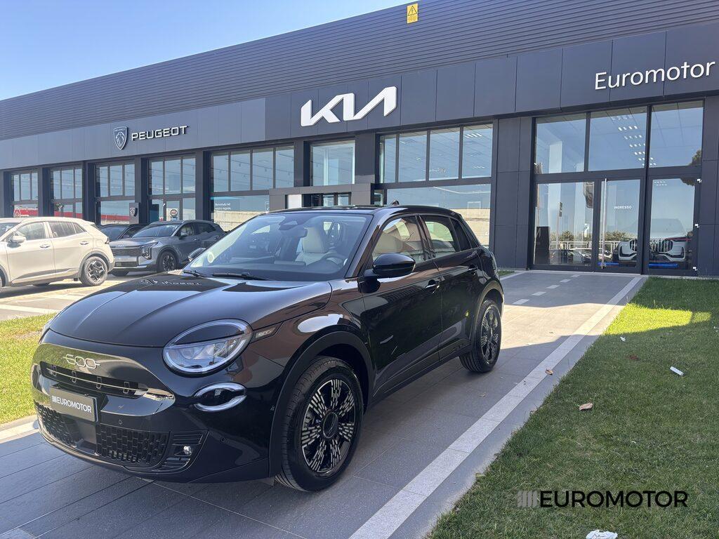 Fiat 600 1.2 Hybrid Icon eDCT