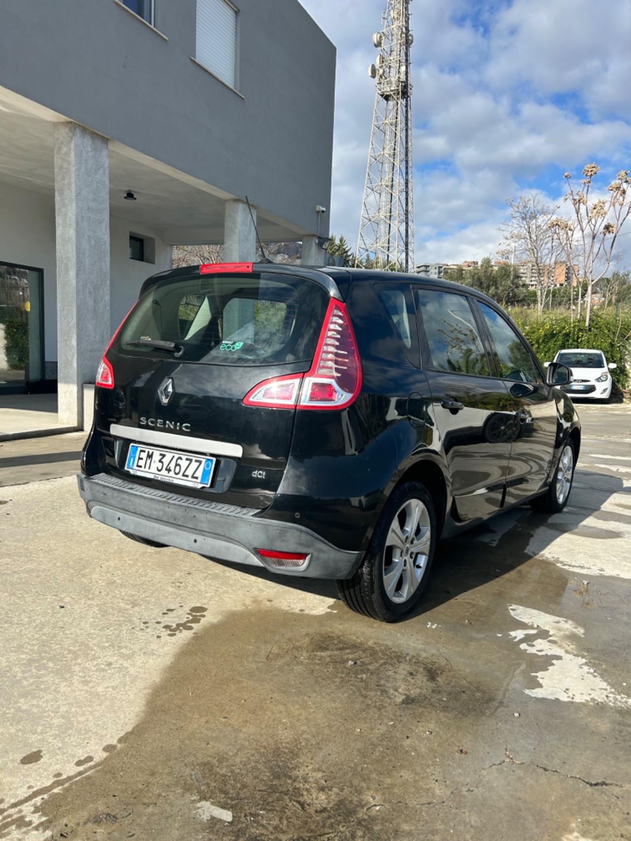 Renault Scenic Scénic XMod 1.6 dCi 130CV Start&Stop Luxe