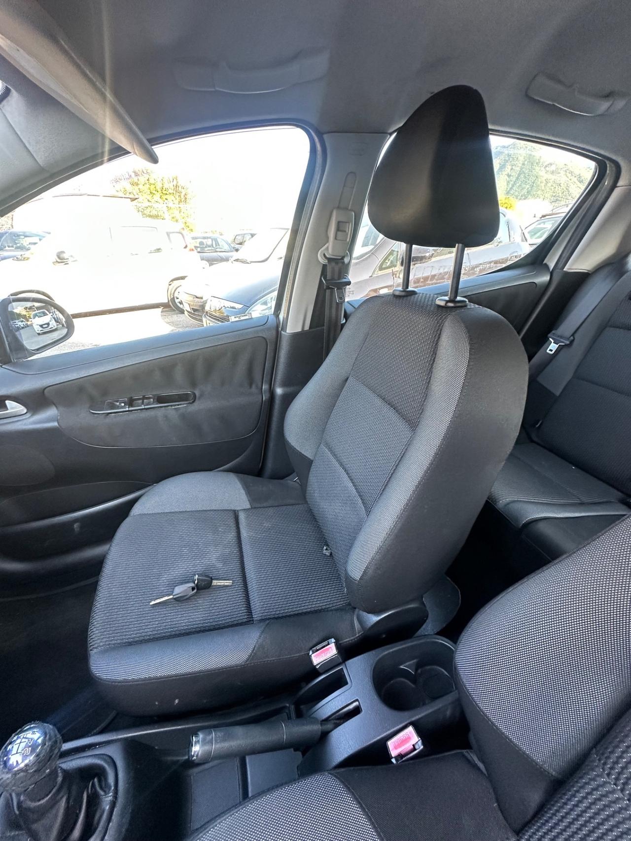 Peugeot 207 1.4 8V 75CV 5p. Energie Sport ECO GPL