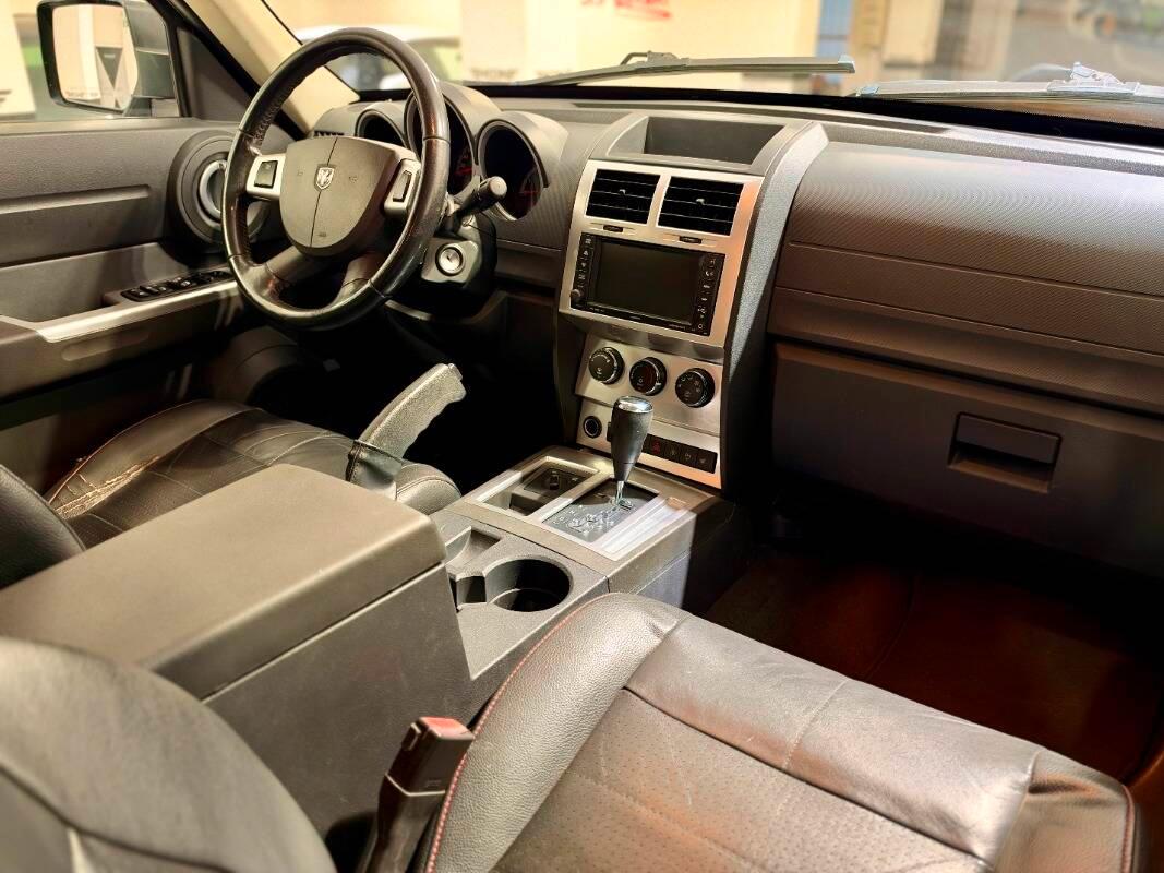 Dodge Nitro 5 Porte 2.8 L4 crd 16v R T 4wd auto dpf