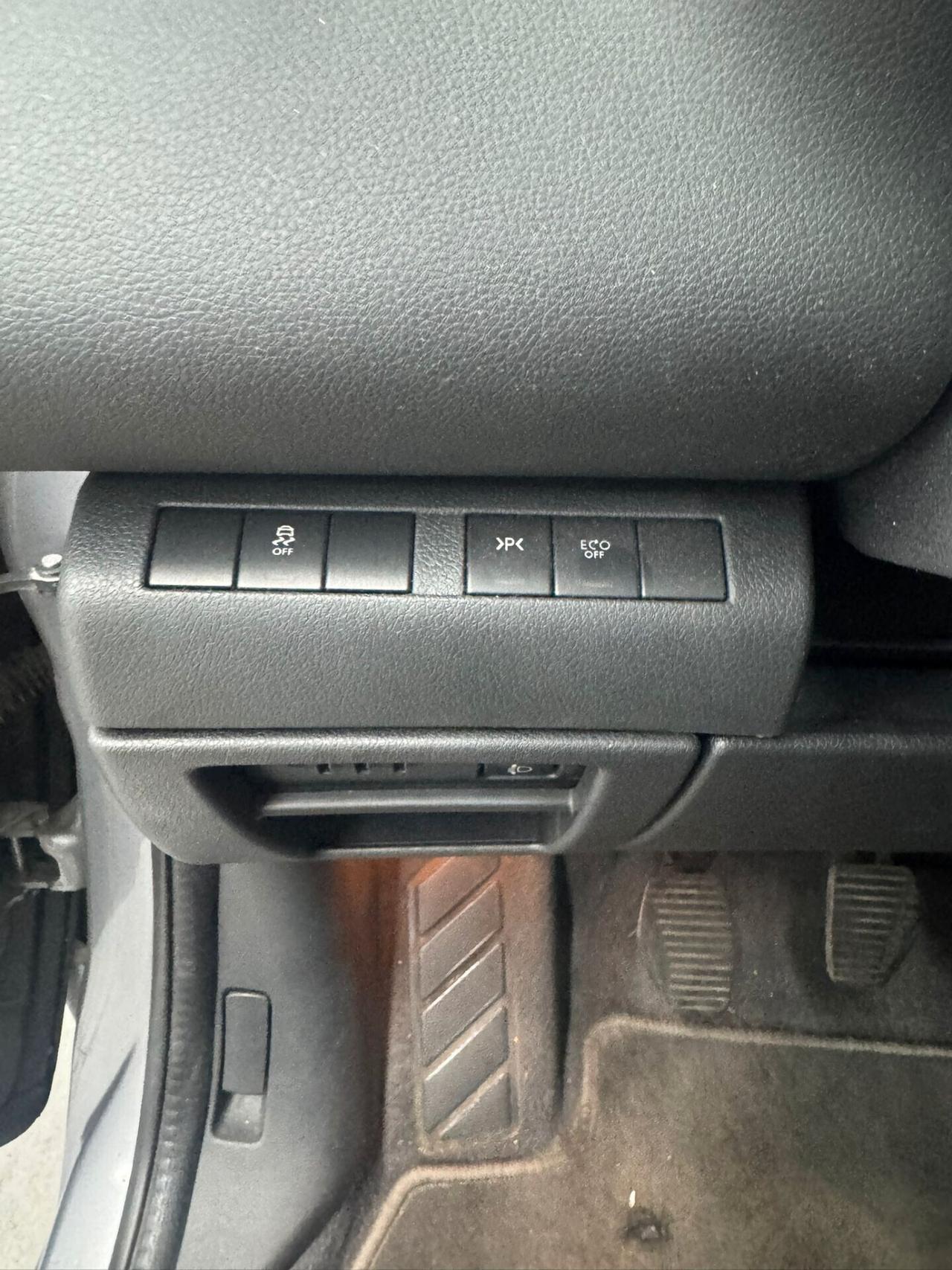 Peugeot 5008 BlueHDi 120 S&S Allure