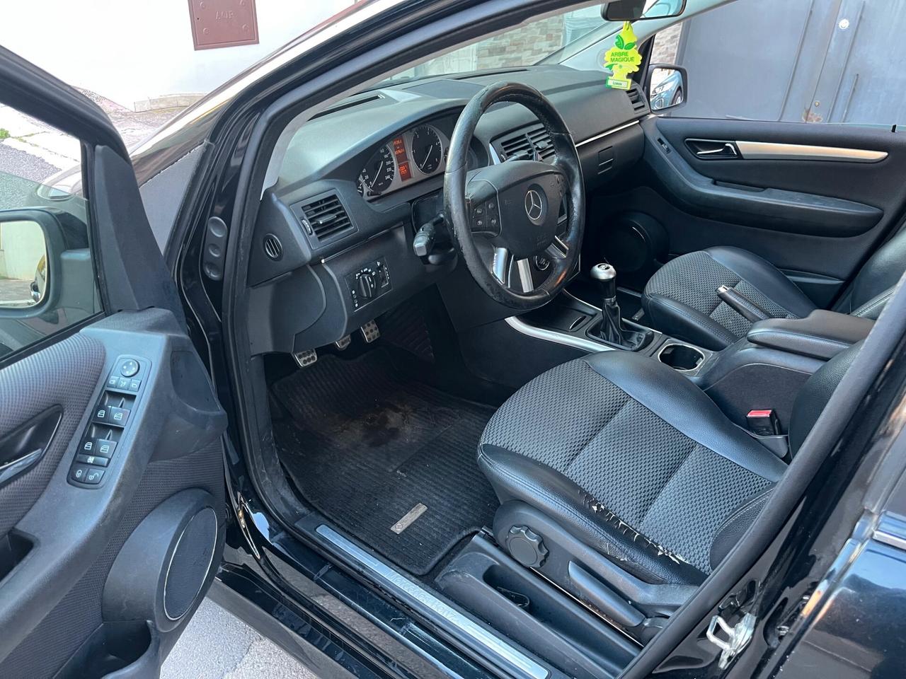 Mercedes-benz B 200 CDI Premium