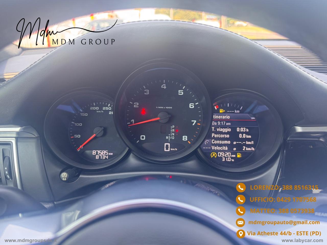 PORSCHE Macan 2.0