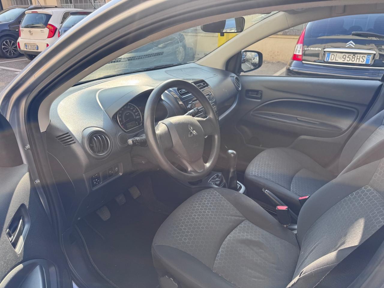 Mitsubishi Space Star 1.0 10/2015
