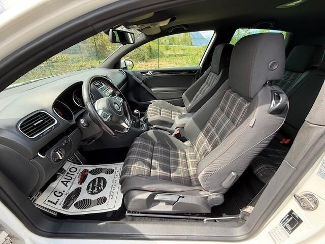 Volkswagen Golf GTI Golf 2.0 TSI 3p. GTI