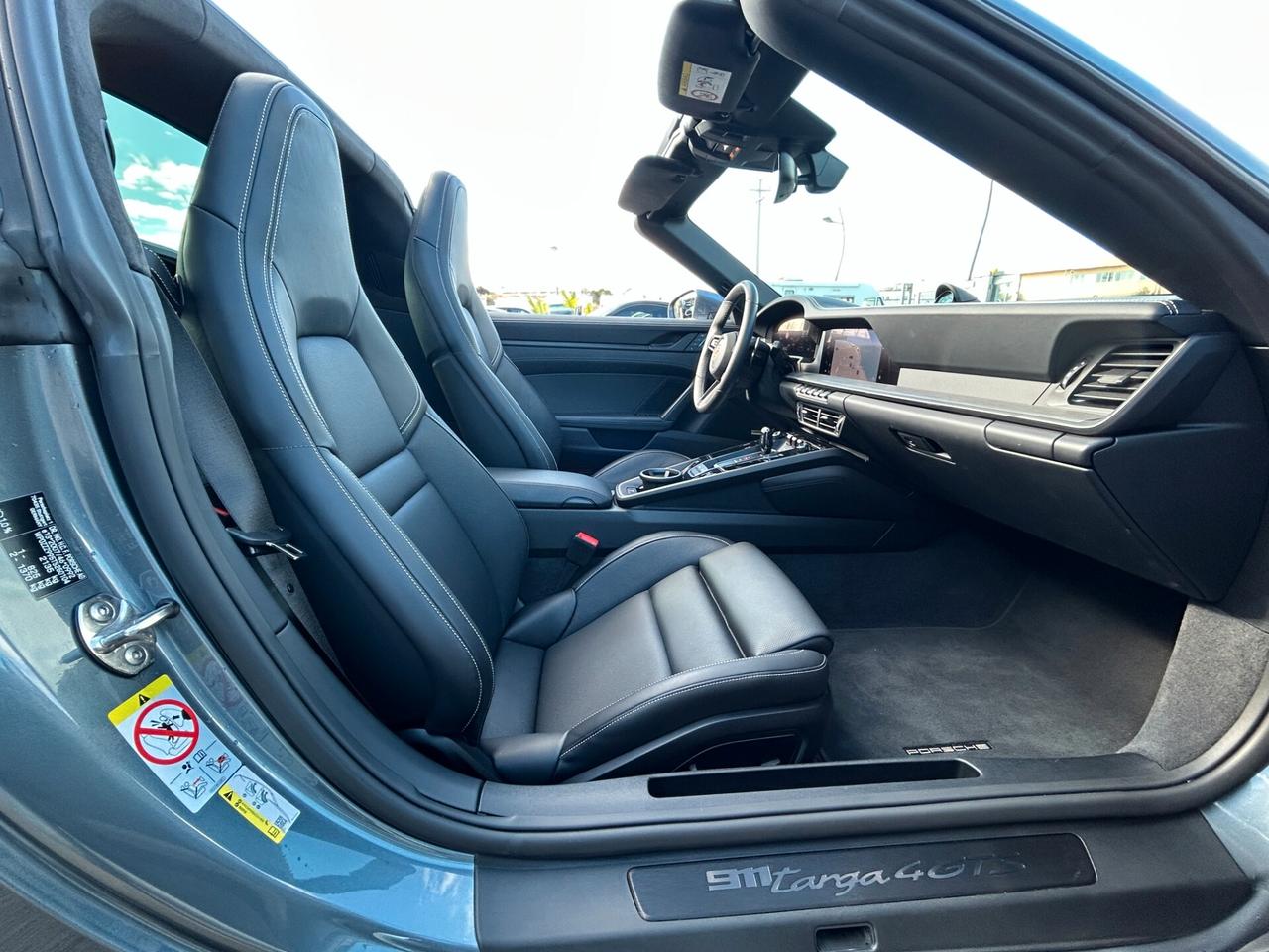 Porsche 911 992.2 Targa 3.6 4 GTS auto KM 0