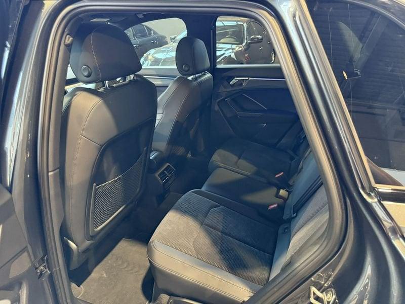 Audi Q3 40 TDI quattro S tronic S line edition