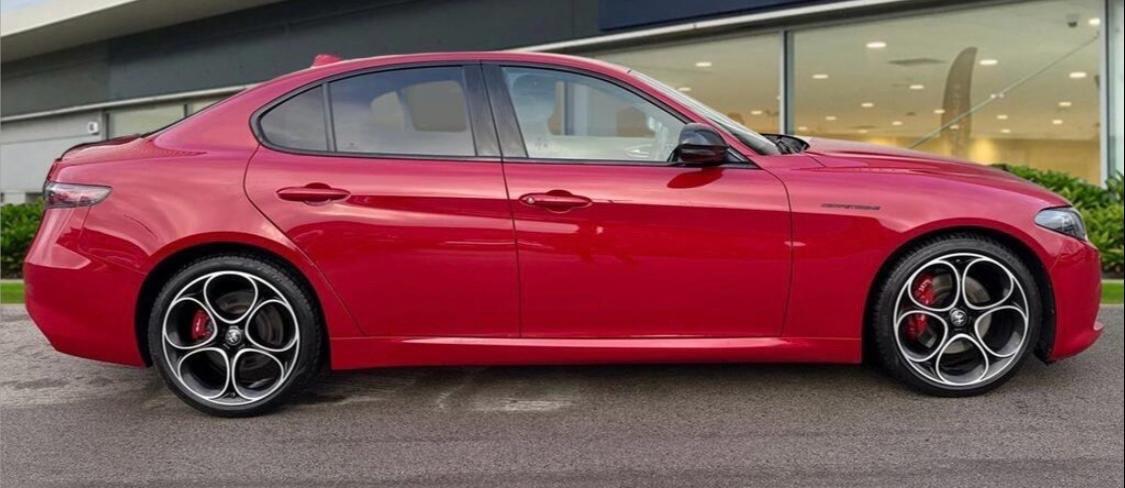 Alfa Romeo Giulia 280 CV AWD Q4 Competizione