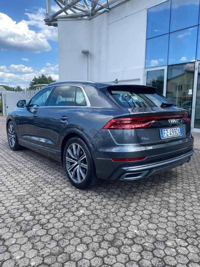 AUDI Q8 50 TDI 286 CV quattro tiptronic Sport