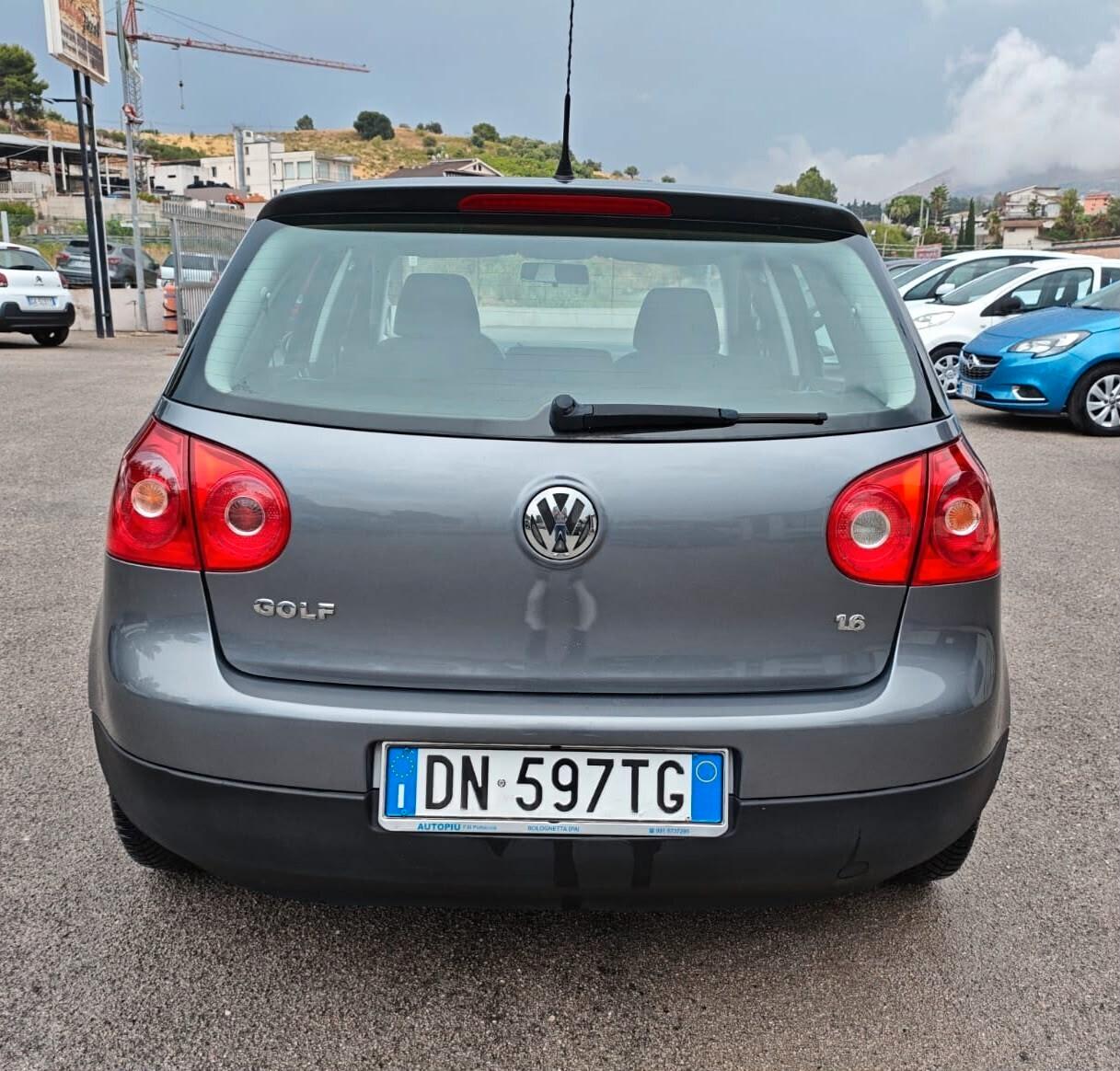 Volkswagen Golf 5 1.6 Benzina/Gpl 5p. Comfortline