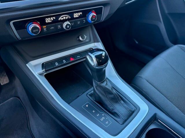 Audi Q3 35 TDI S tronic Business 2020