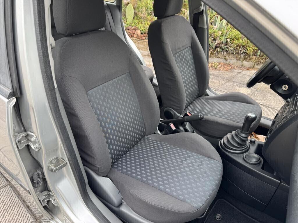 Ford Fiesta 1.4 b.OK NEOPATENT.GARANZIA 12 MESI
