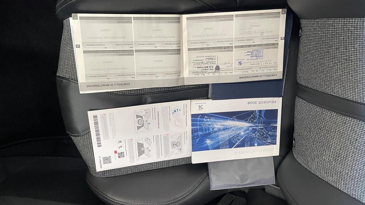 Peugeot 3008 BlueHDi 130 S&S Allure