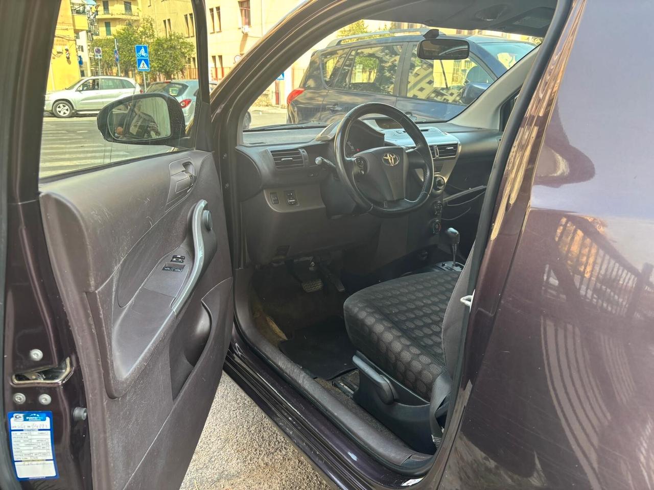 Toyota iQ 1.0 Multidrive Versione Lancio