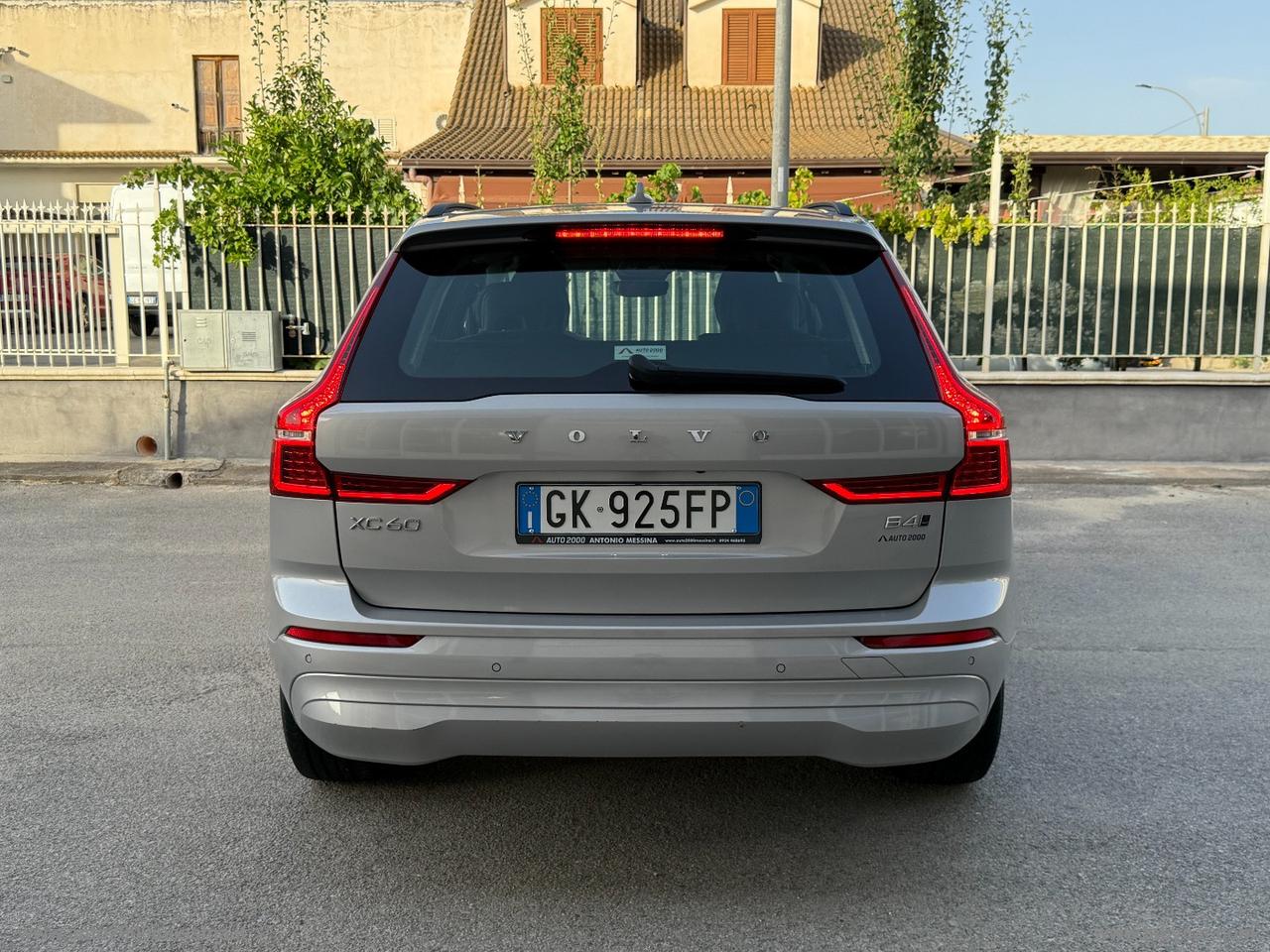 VOLVO XC60 B4 (d) AWD Geartronic Momentum Pro