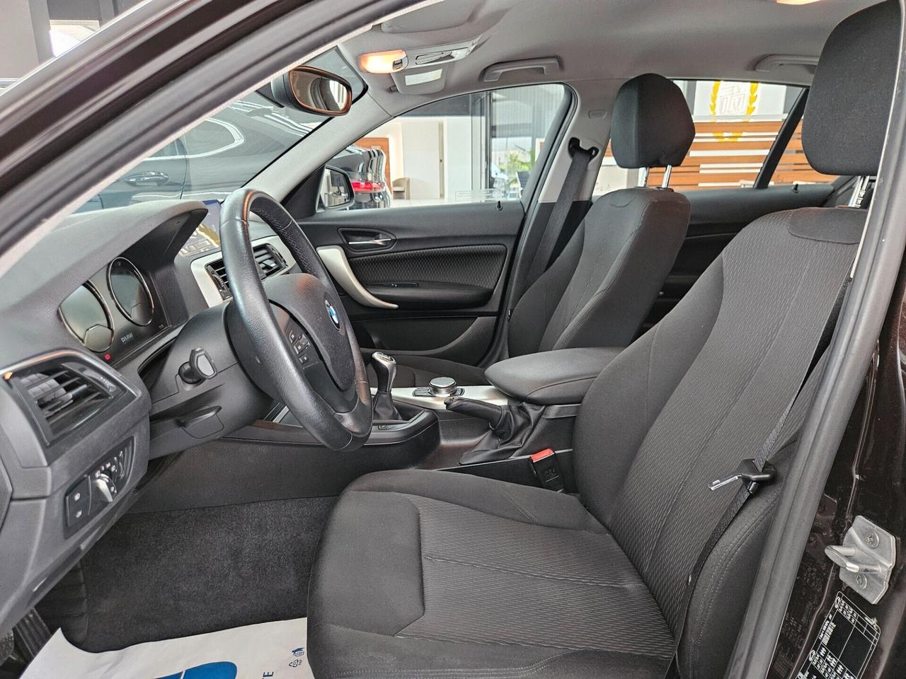 BMW 114 d Business 5p - IVA ESPOSTA