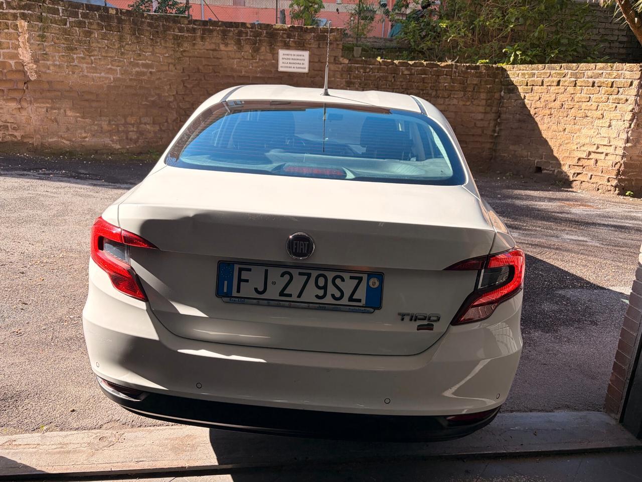 Fiat Tipo 1.3 Mjt 4 porte Easy