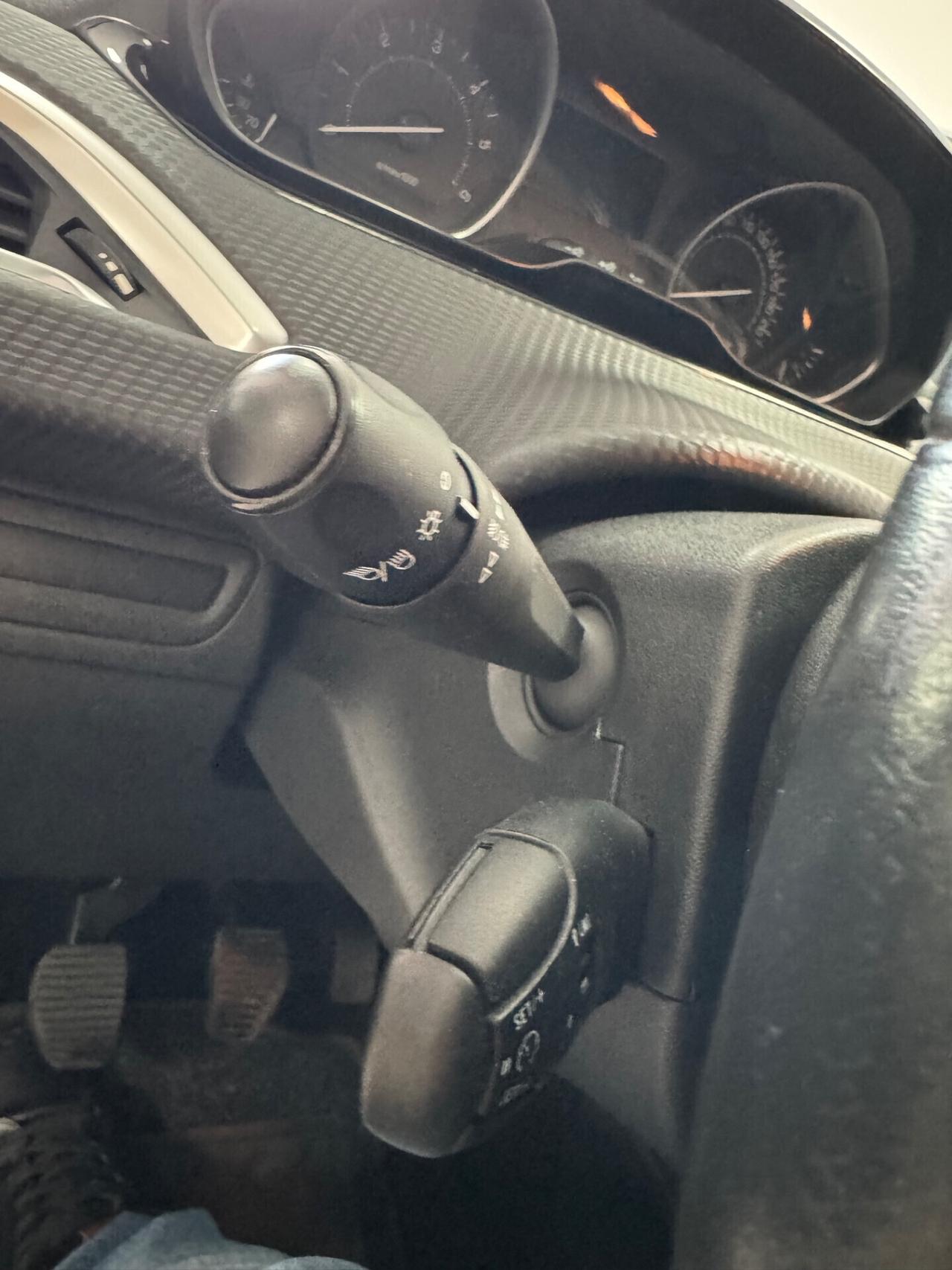 Peugeot 2008 BlueHDi 75 Active