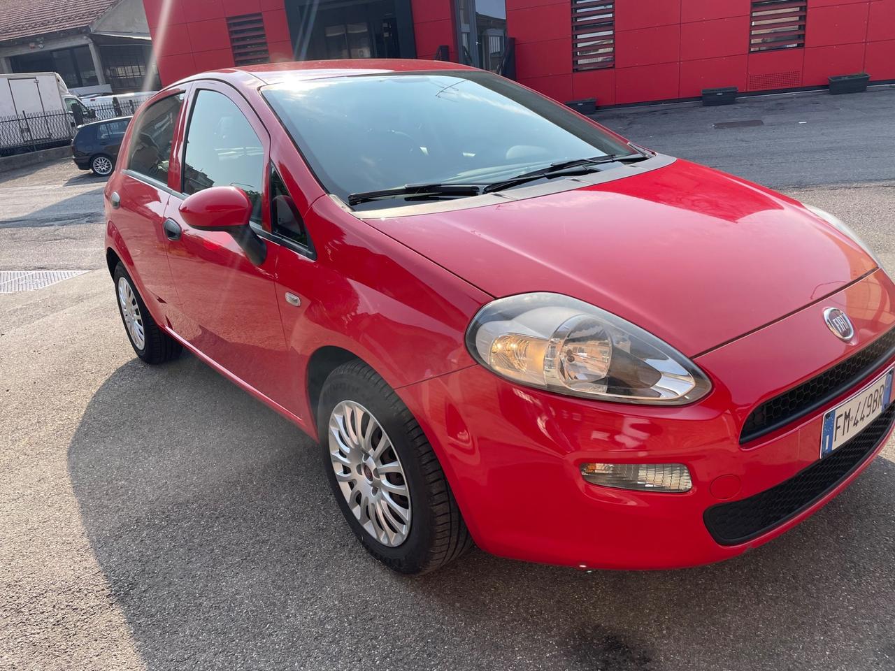 Fiat Punto 1.3 MJT II S&S 95 CV 5 porte Street
