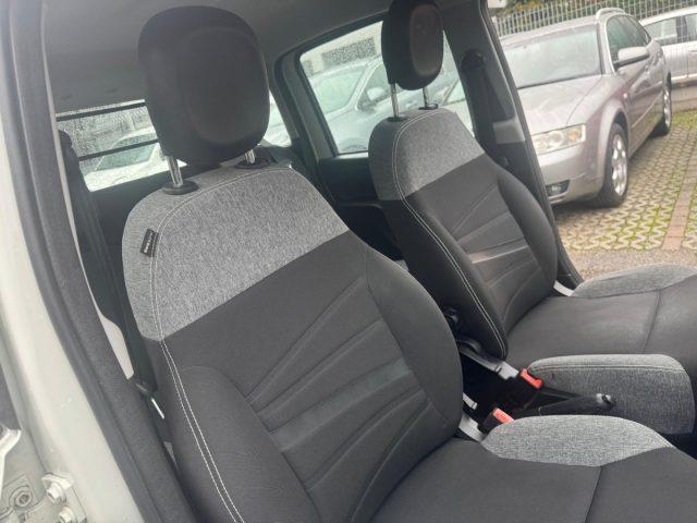 FIAT Panda 1.0 GSE S&S Hybrid Street (AUTOCARRO N1)