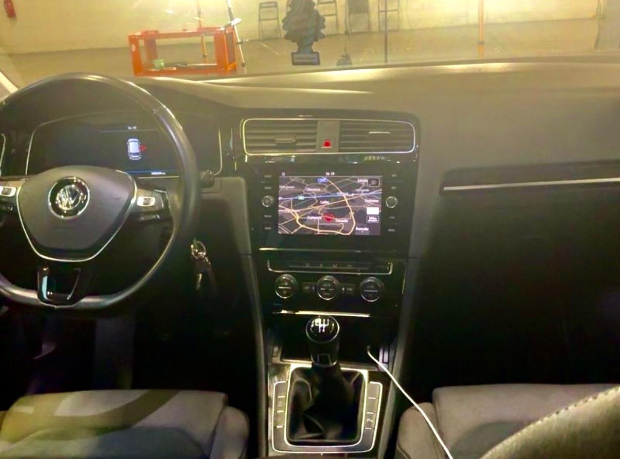 Volkswagen Golf 1.6 TDI Virtual Cockpit