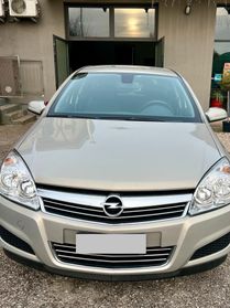 Opel Astra 1.7 CDTI 125CV 5 porte Cosmo