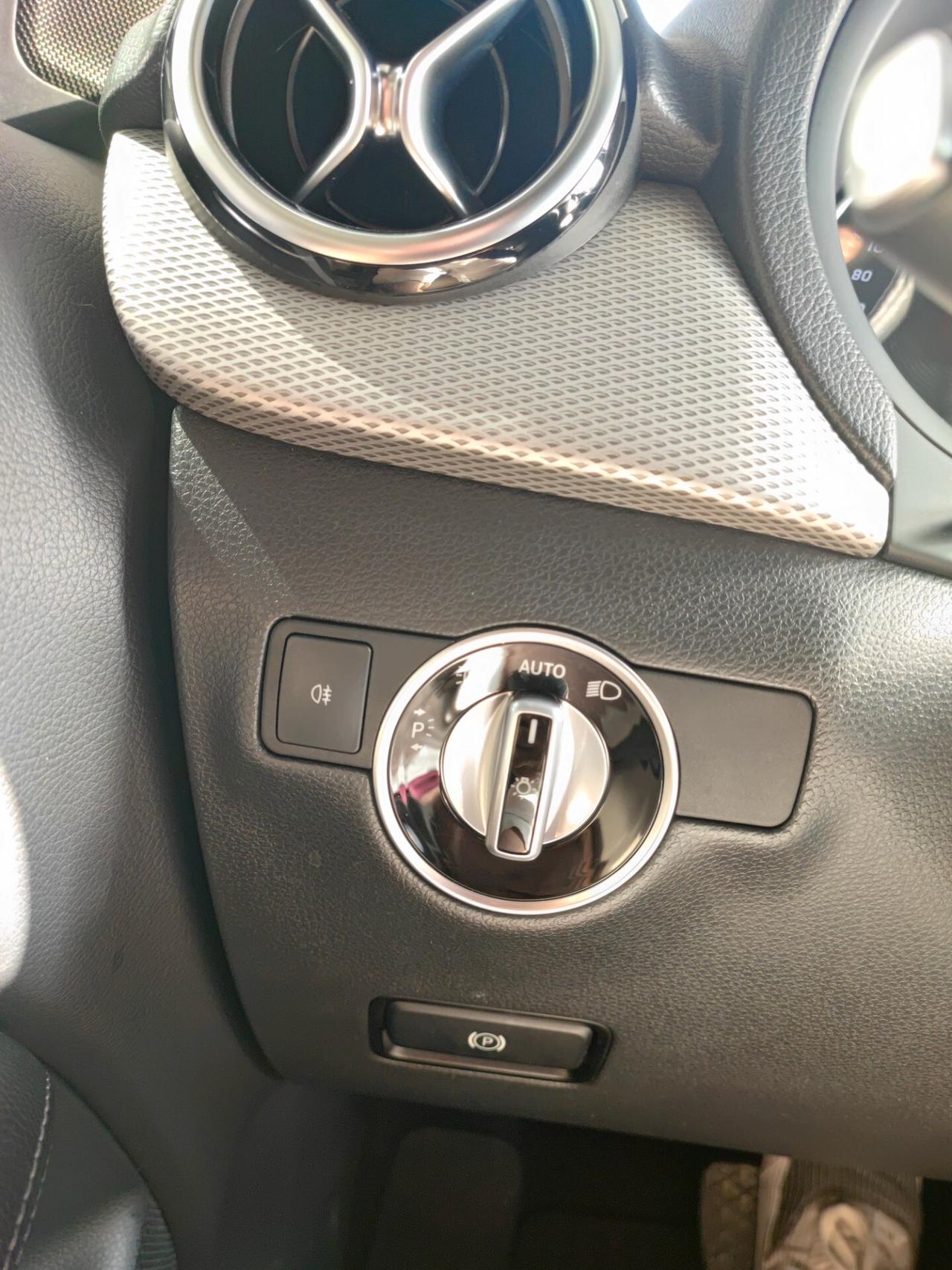 Mercedes-benz B 180 d Automatic Premium