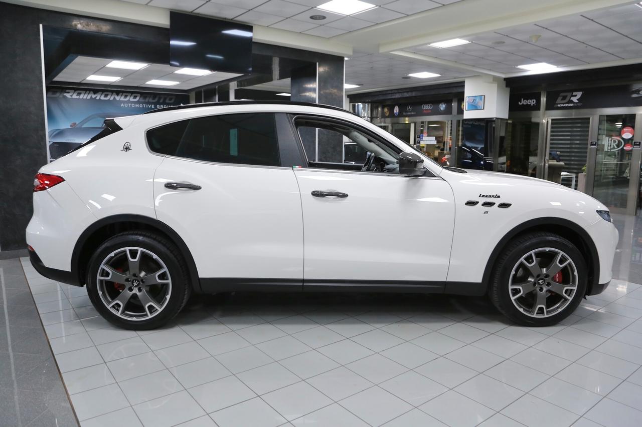 Maserati Levante V6 Diesel 250 cv AWD auto