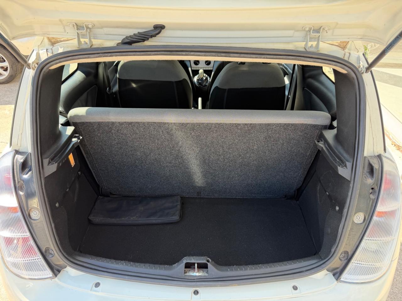 Lancia Ypsilon 1.2- Neopatentati-Garanzia 12mesi