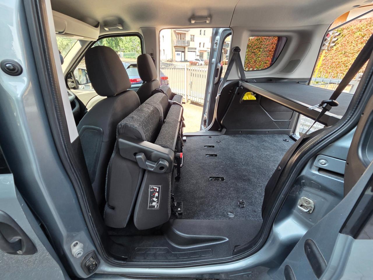 Fiat Doblo 1.6 MULTIJET 105cv / VETTURA 5 POSTI