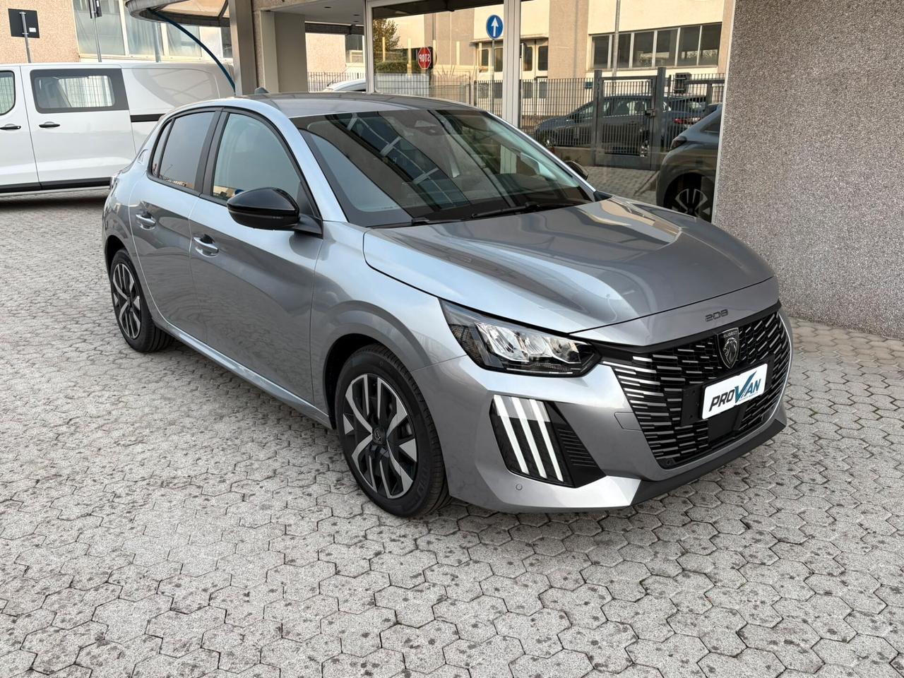 Peugeot 208 Hybrid 100 CV Business