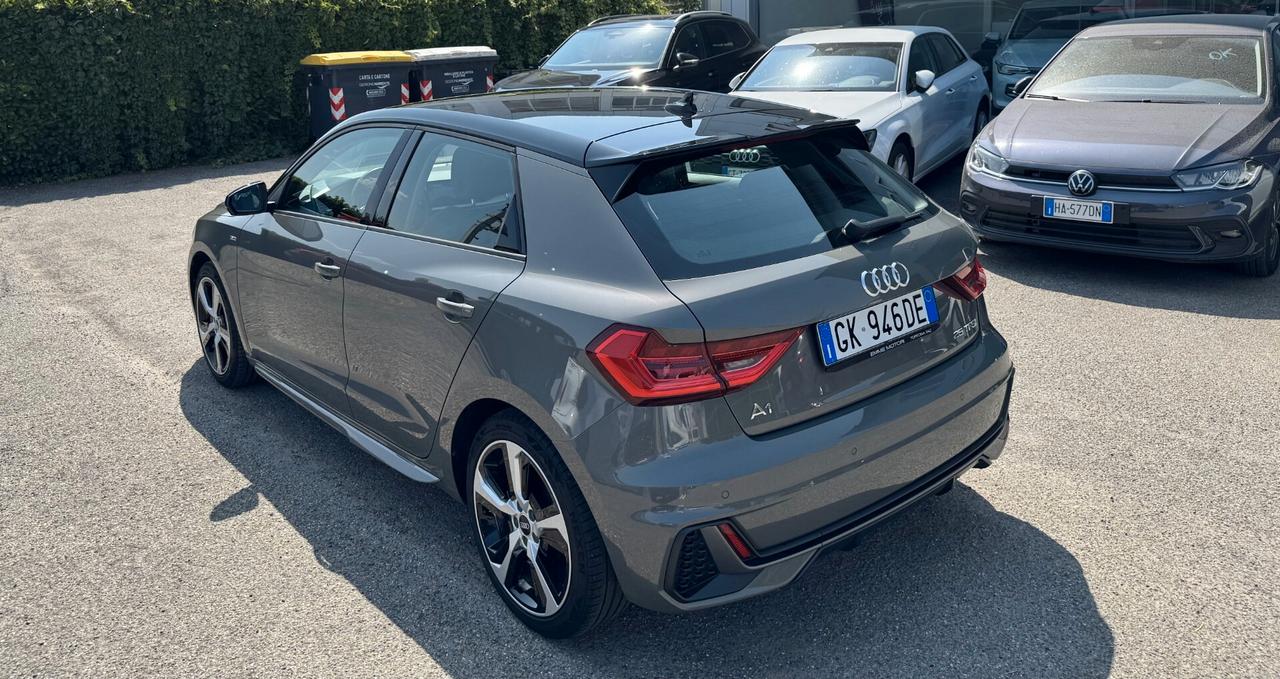 Audi A1 Sportback 1.0 TFSI S-Line -- NO VINCOLI