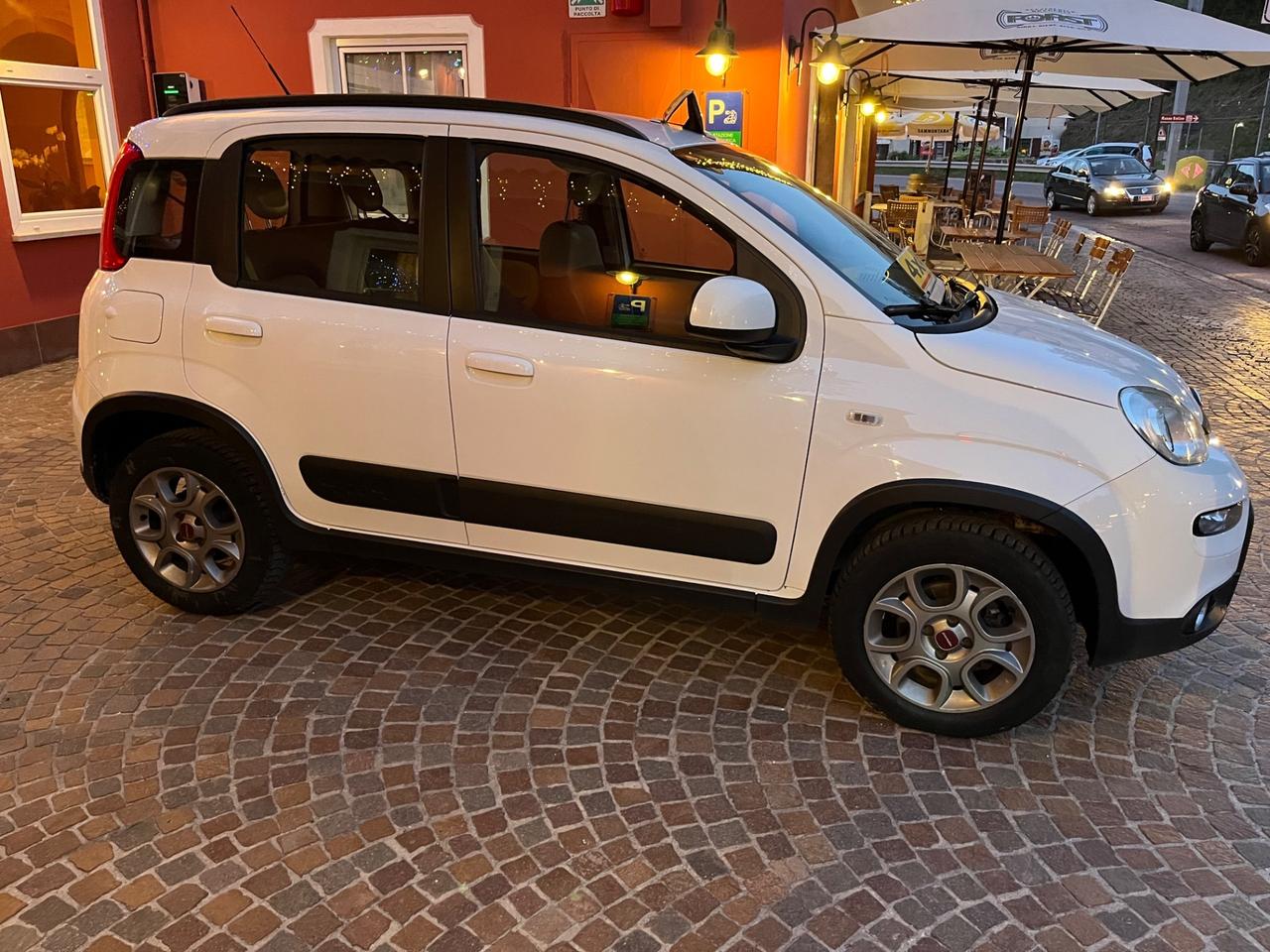 Fiat Panda 1.3 Turbo Diesel 4x4 - GANCIO TRAINO
