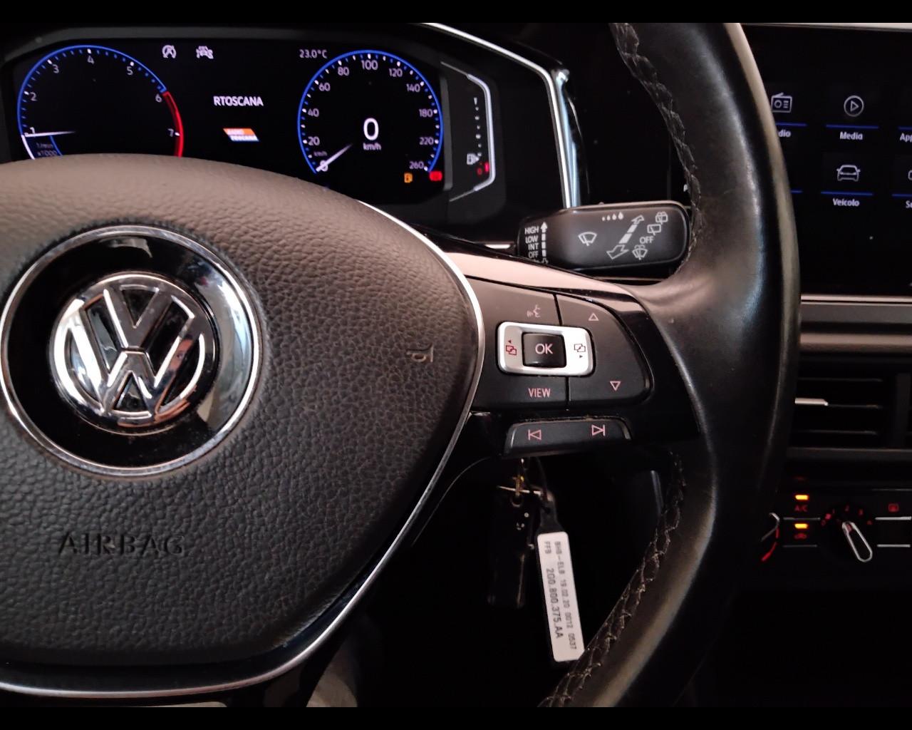 VOLKSWAGEN Polo VI 2017 - Polo 5p 1.0 tsi Highline 95cv
