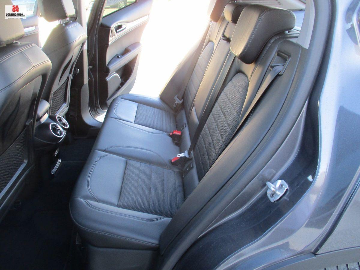 A.R.Stelvio 2.2 T.d. 210CV AT8 Q4 Exec.2019 FULL