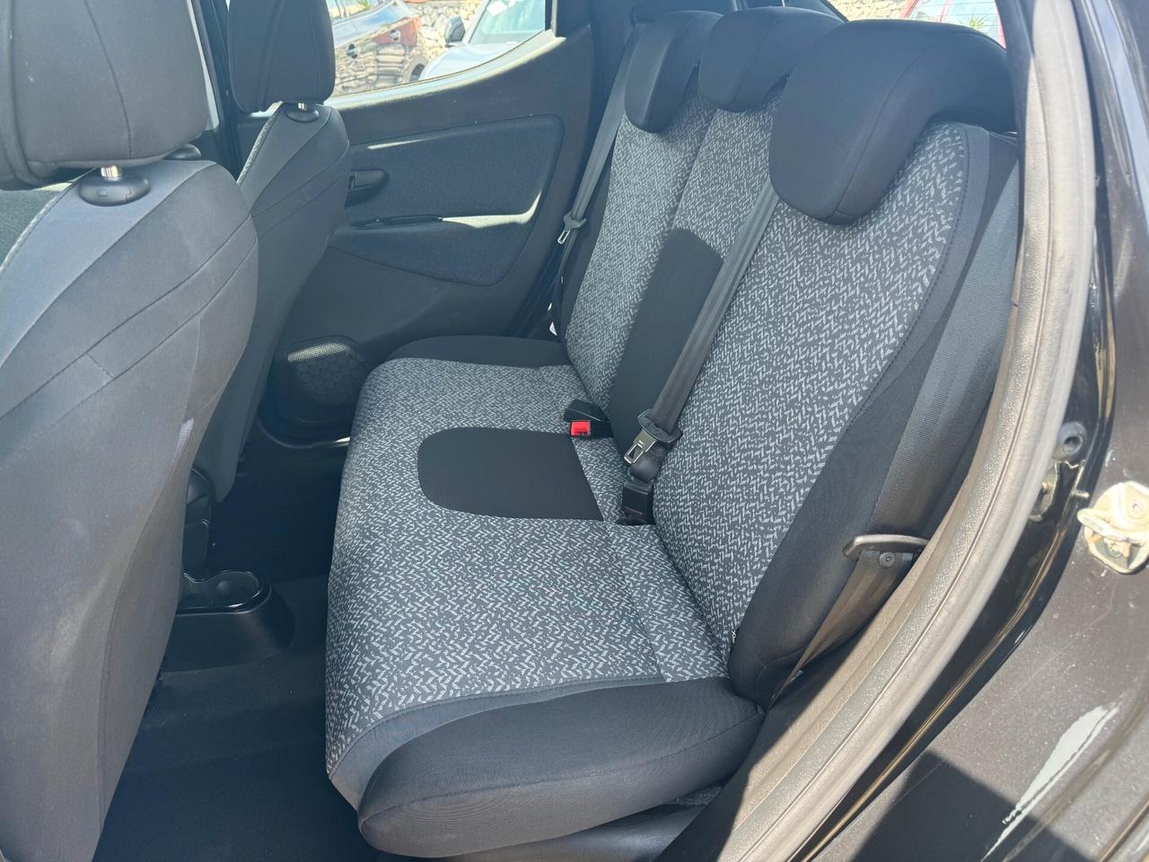 Lancia Ypsilon 1.0 FireFly 5 porte S&S Hybrid Silver Plus