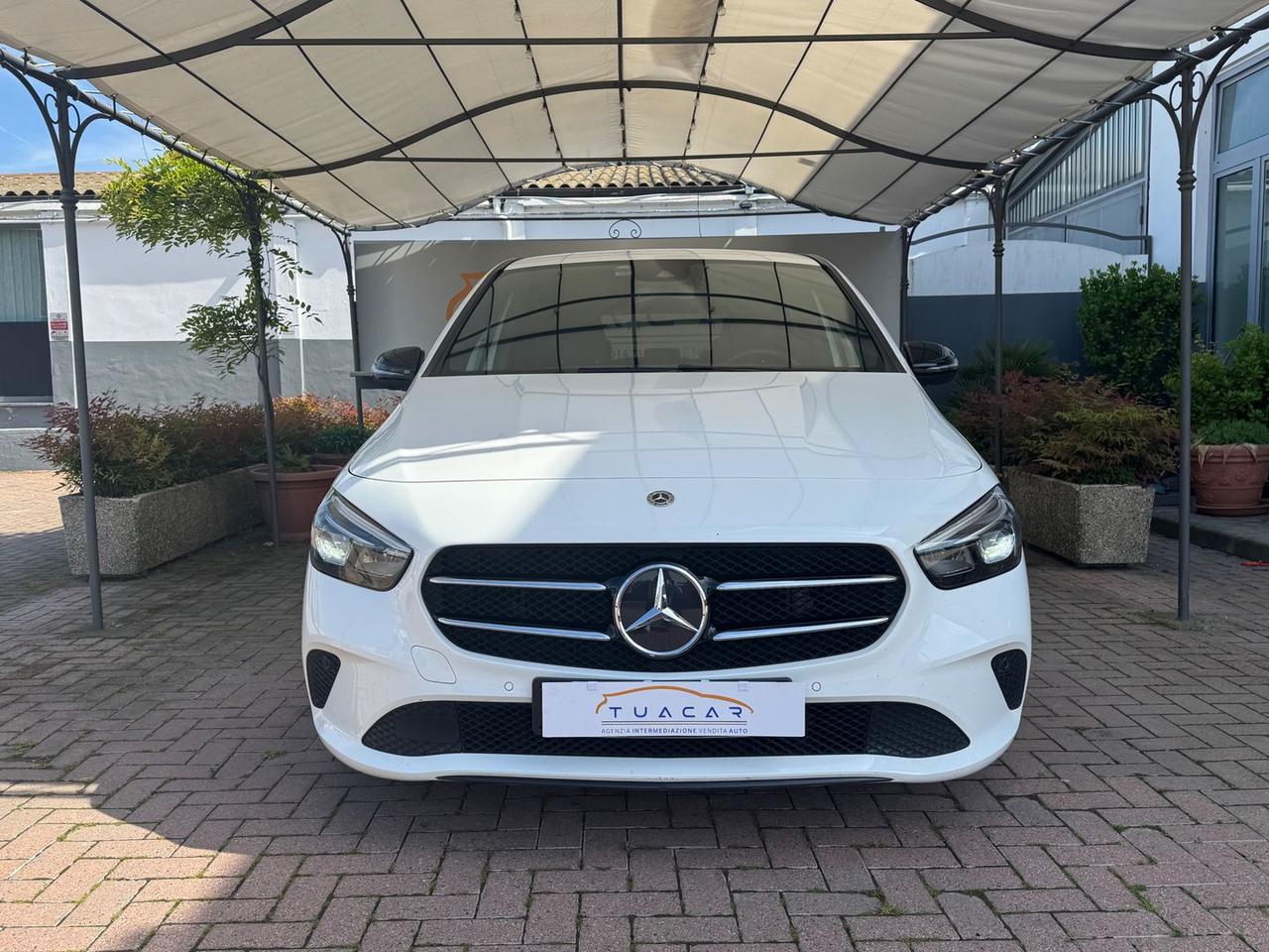 Mercedes-Benz B 180 Sport Plus B 180 D