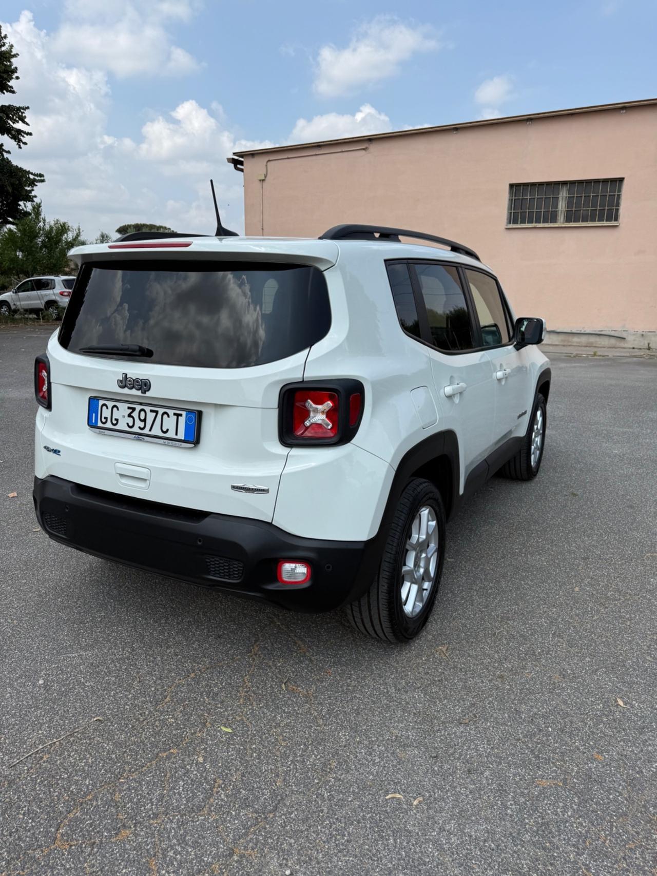 Jeep Renegade 4xe eletttica/benzina