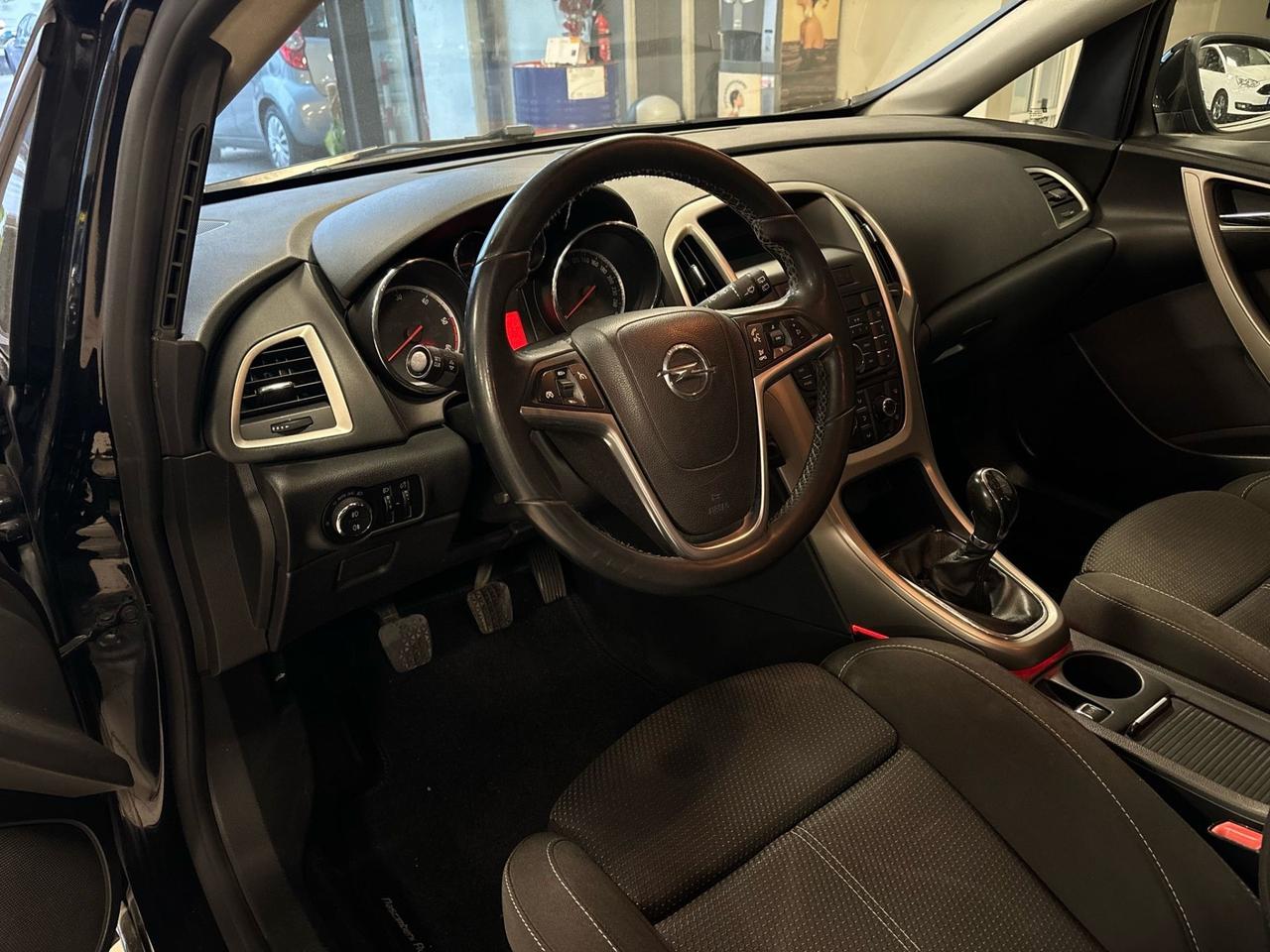 Opel Astra 1.7 CDTI 110CV 5 porte Cosmo