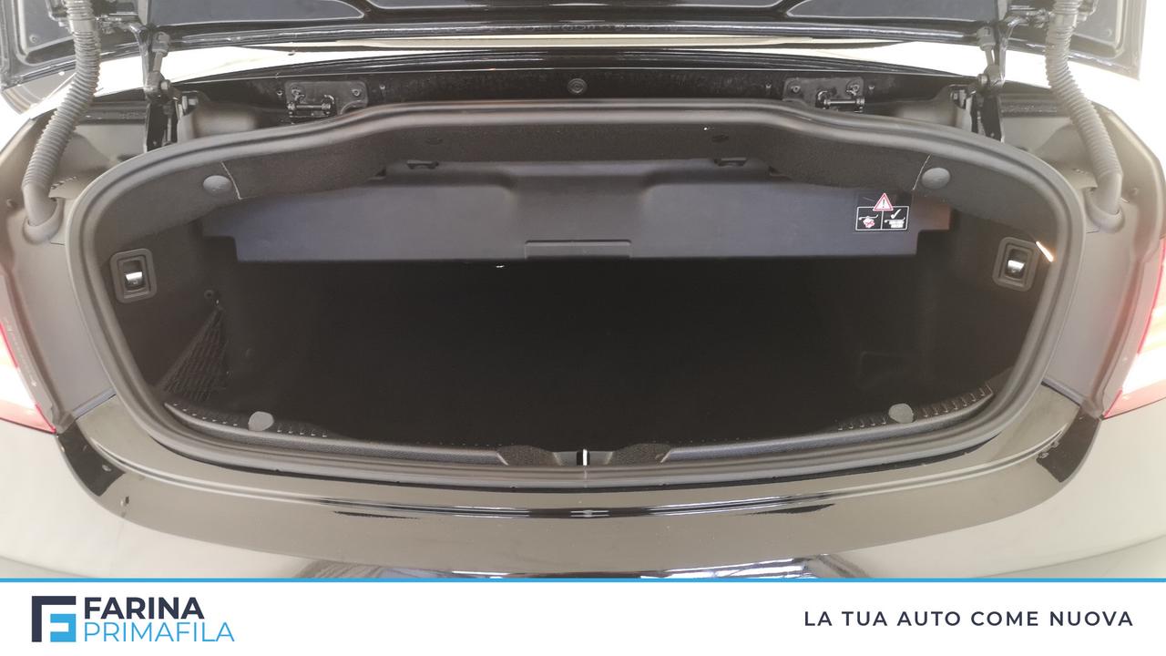 Mercedes-Benz Classe C-A205 2016 Cabrio - C Cabrio 220 d Sport 4matic auto