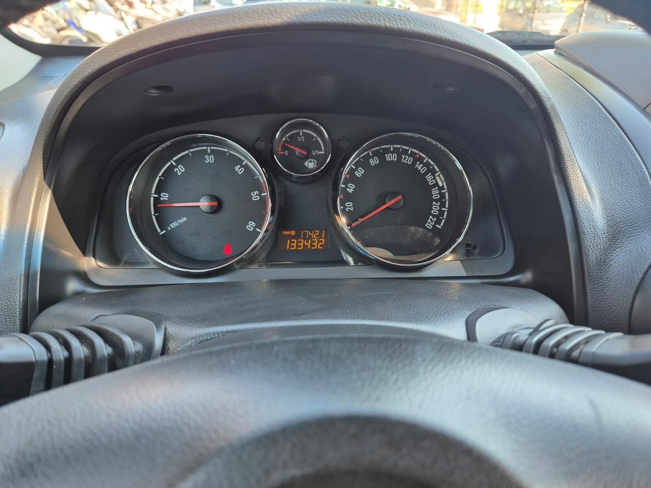 Opel Antara 2.2 CDTI 163CV Cosmo E5B -- 4x4!!!