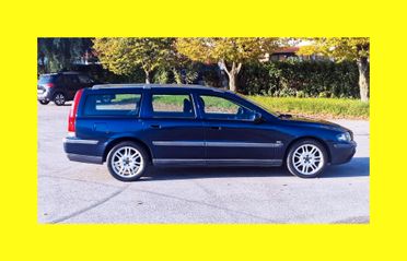 Volvo V70/XC70 V70 2.4 D5 20V cat