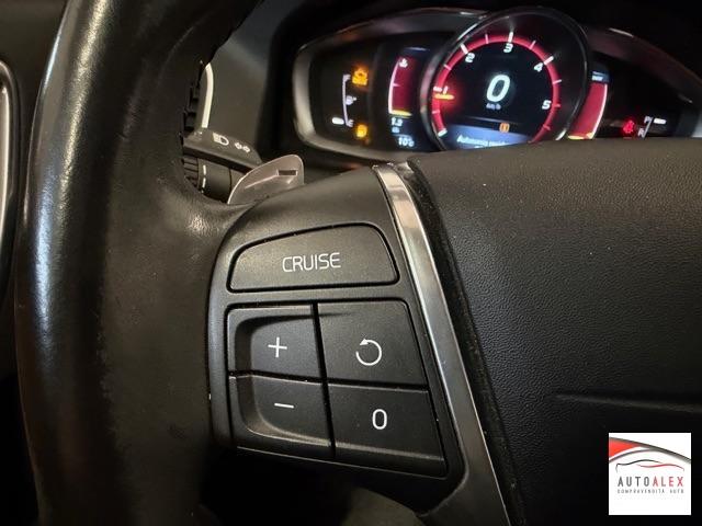 VOLVO - XC60 2.0 d4 Inscription Kinetic 181cv geartronic
