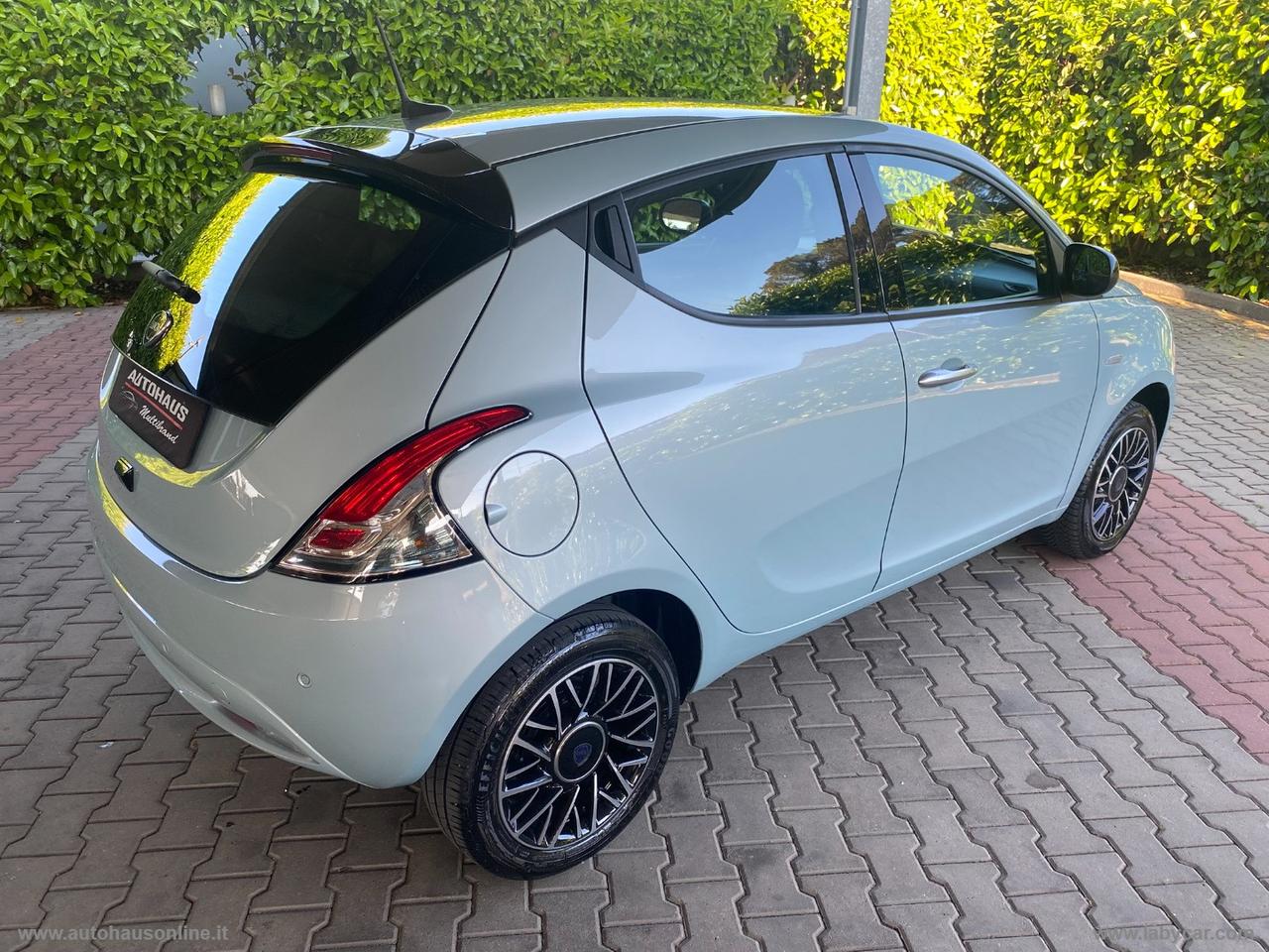 LANCIA Ypsilon 1.0 FireFly 5p.S&S Hyb. Platino