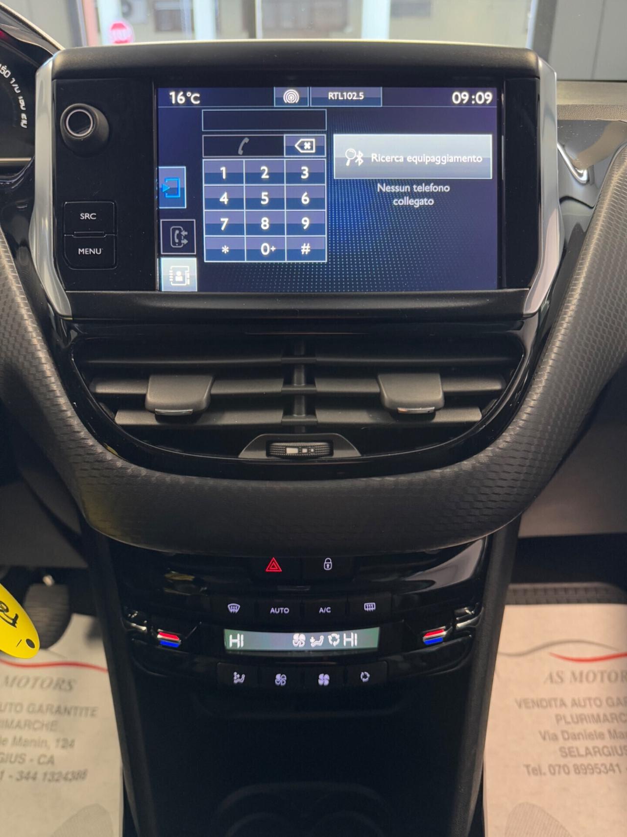 Peugeot 2008 BlueHDi 100 Allure
