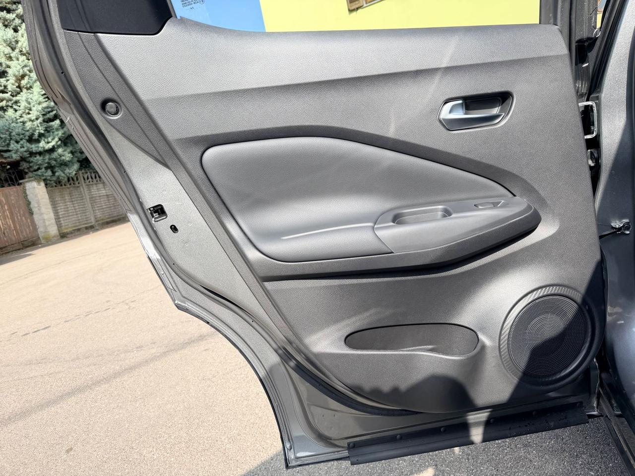 Nissan Juke Acenta 1.0 DIG-T 114 #9785