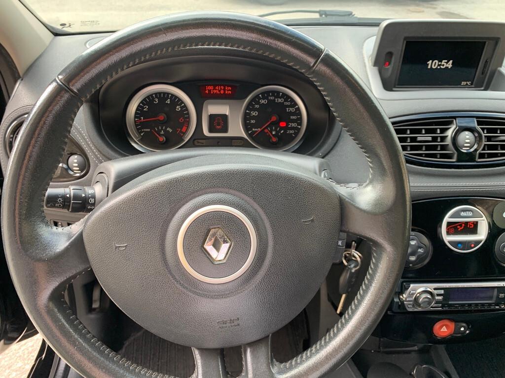 Renault Clio 1.2 16V 5 porte Dynamique