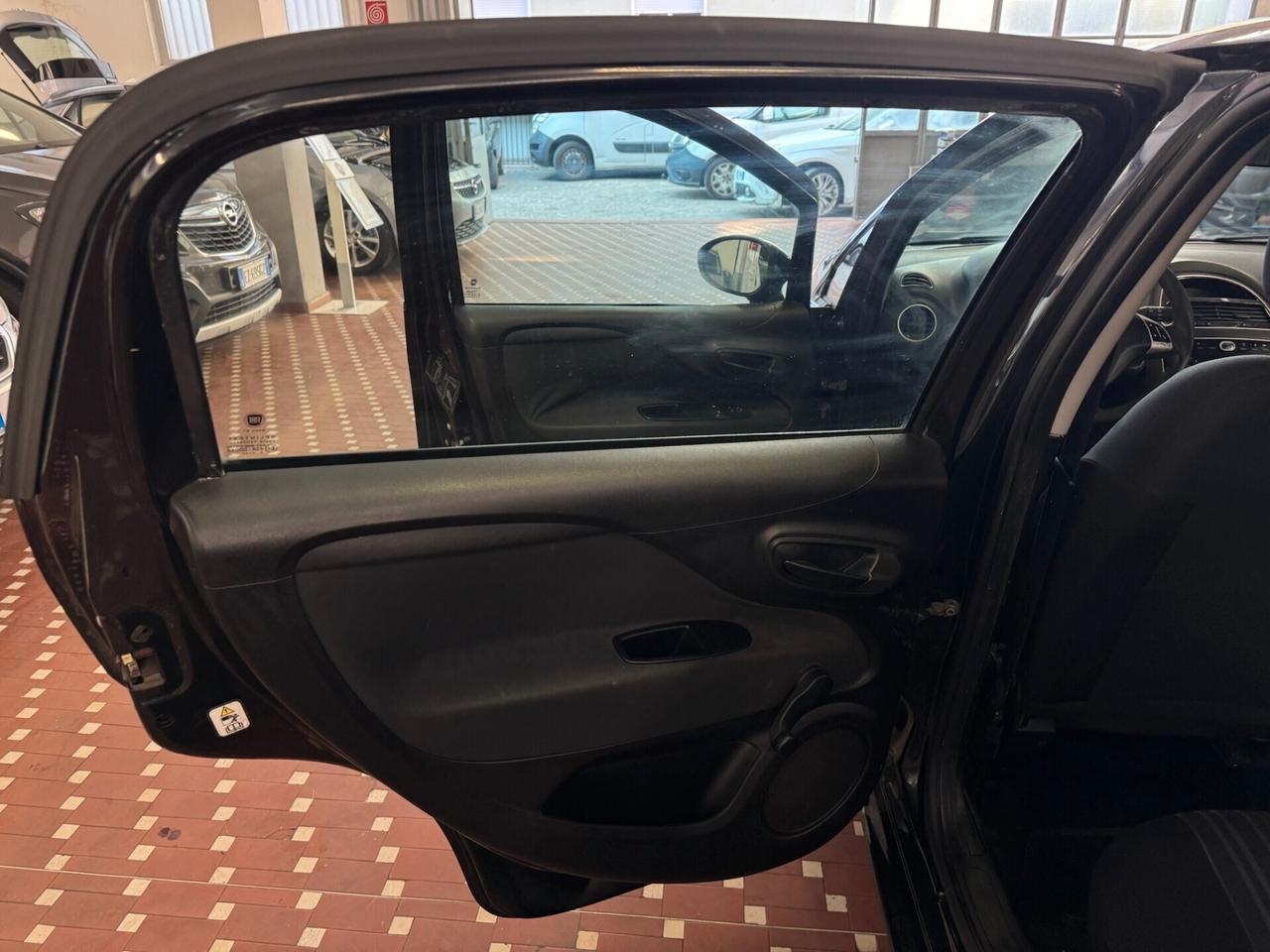 Fiat Punto Evo 1.4 5 porte Emotion Natural Power - BENZINA / METANO