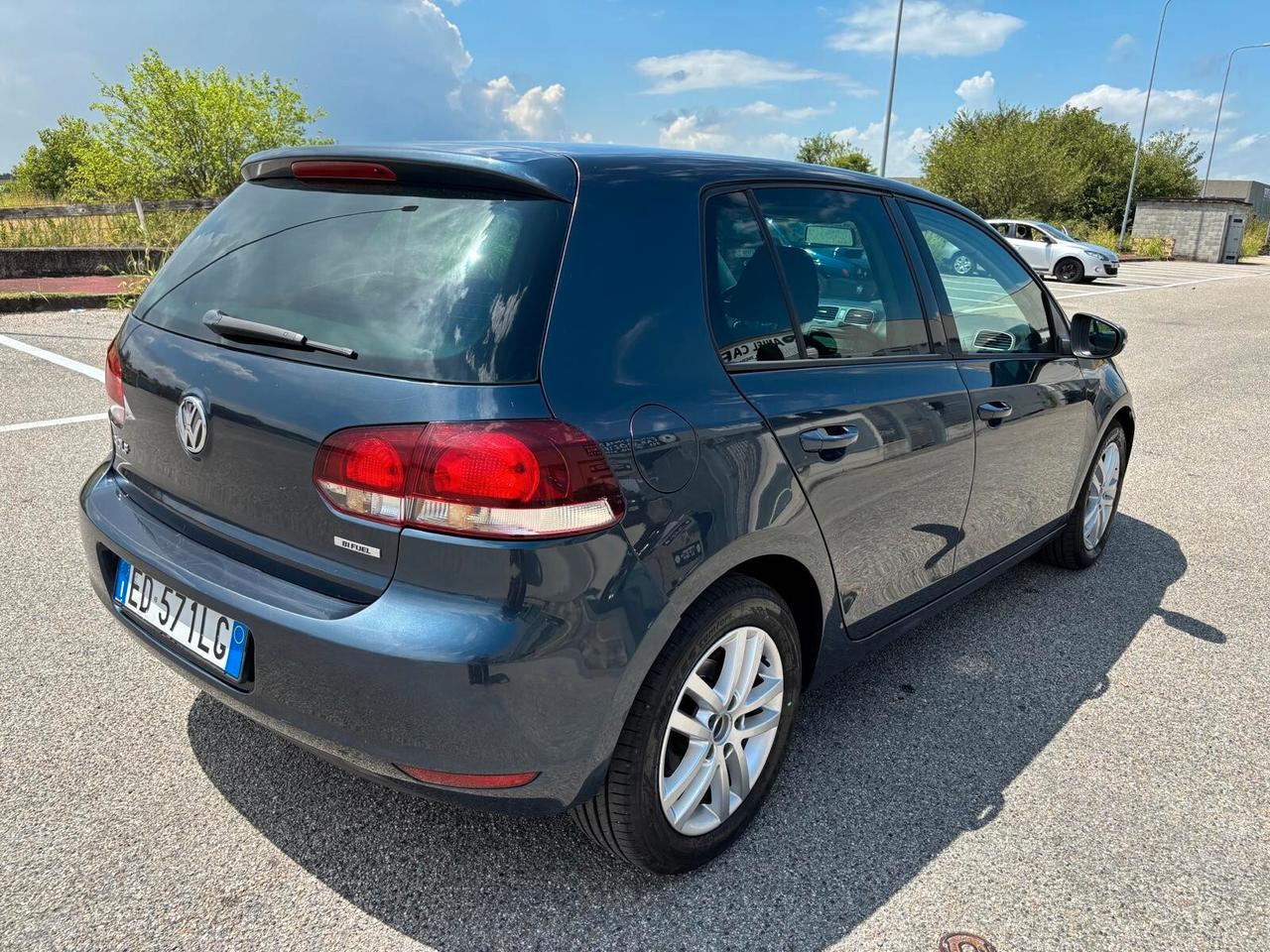 Volkswagen Golf 1.6 5p. Highline BiFuel CON SOLI 144000 KM UNICO PROPRIETARIO ADATTA AI NEOPATENTATI