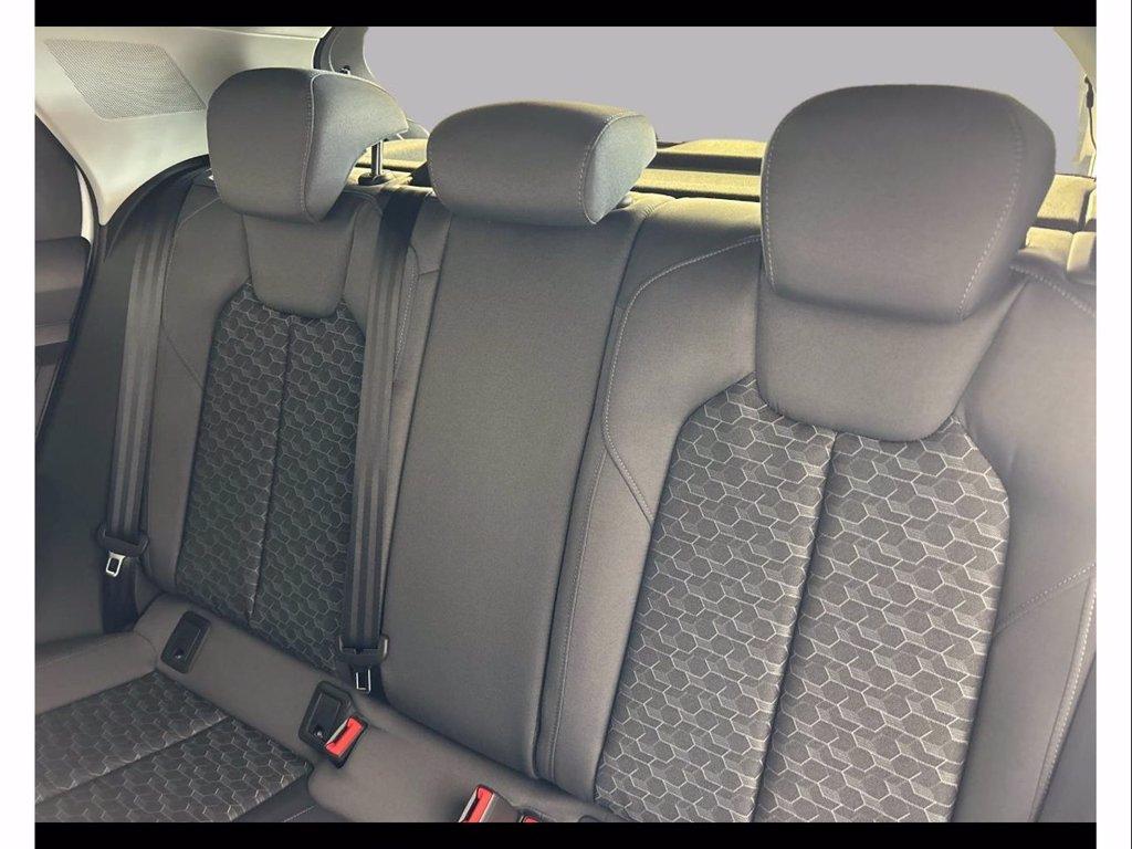 AUDI A1 sportback 30 1.0 tfsi identity black 116cv del 2025